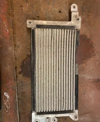 Jaguar XF X250 Fuel cooler (radiator) 6R839N103AA