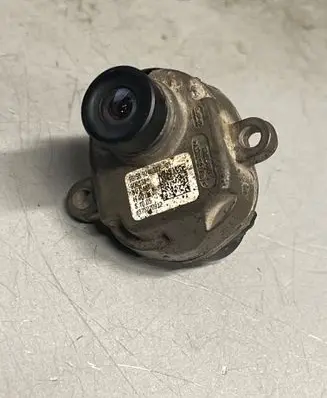 BMW 7 F01 F02 F03 F04 Front bumper camera 924038201 833002010431335 833002
