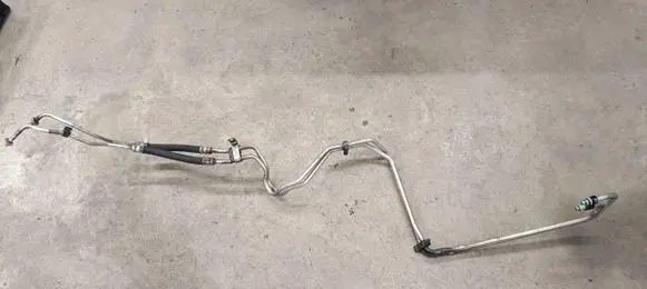 Jeep Grand Cherokee Clutch pipe/line 
