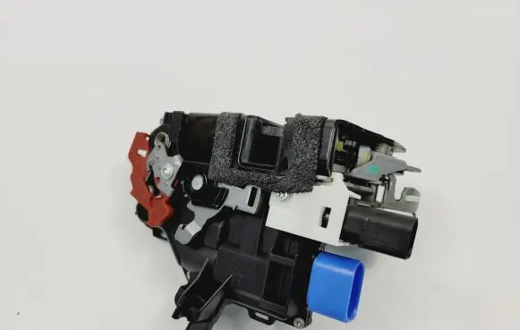 Volkswagen Phaeton Front door lock 3D1837016AL