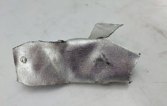 Engine bonnet/hood sound/heat insulation