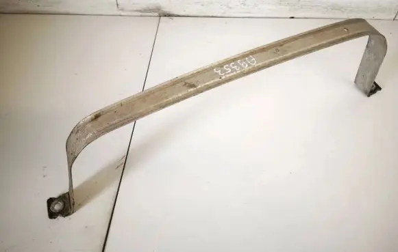 Audi A3 S3 8P Fuel tank mounting bracket 