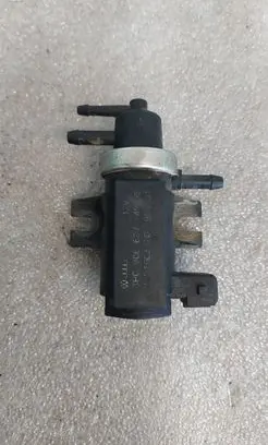 Audi A6 S6 C5 4B Turbo solenoid valve 1H0906627 72190320