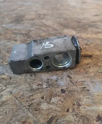 Opel Meriva A Air conditioning (A/C) expansion valve 522381