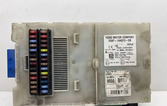 Ford Mondeo MK IV Comfort/convenience module 7G9T14A073DB 3659AF01125TP LTQF01125TP