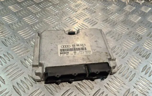 Audi A4 S4 B5 8D Engine control unit/module 038906018R 0281001726