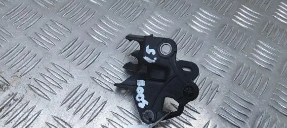 Peugeot 3008 II Other engine bay part 9813733680