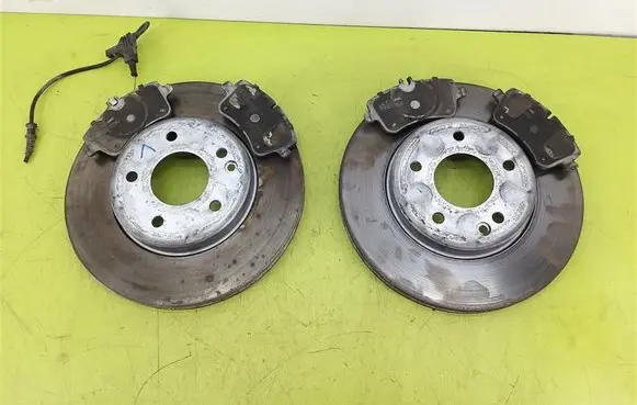 Mercedes-Benz C AMG W203 Front brake disc