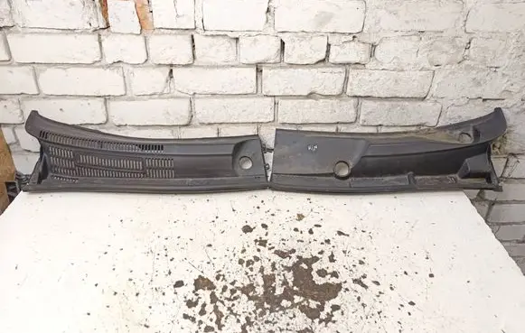 Toyota Prius (XW20) Wiper trim 5570847050 5578147050