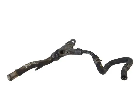 Coolant pipe/hose