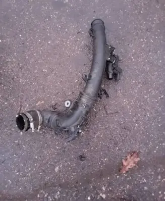 Citroen C4 Cactus Air intake duct part 9677537380