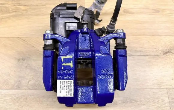 BMW 3 G20 G21 Rear brake caliper 8842567