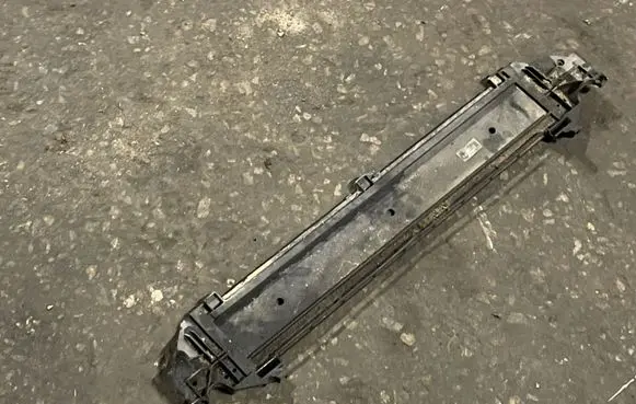 BMW 5 F10 F11 Bottom radiator support slam panel 7804619