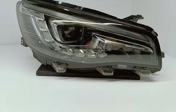 MG HS Headlight/headlamp 10831602 L1825 P00107600