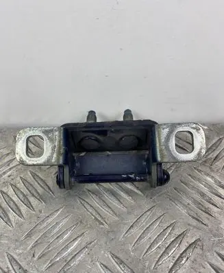 Jeep Cherokee Tailgate/trunk/boot hinge