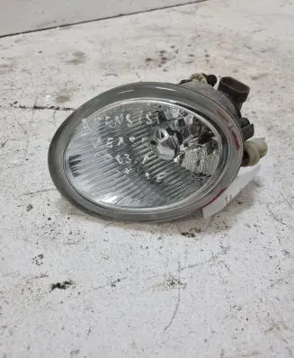 Toyota Avensis Verso Front fog light 11477530