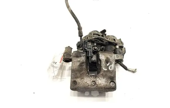 Mercedes-Benz C W205 Rear brake caliper