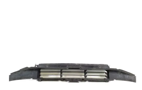 Audi e-tron Intercooler air guide/duct channel 4KE121223