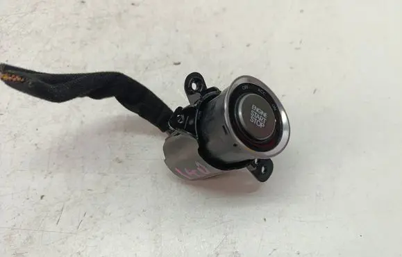 Hyundai i40 Engine start stop button switch 95403Z001