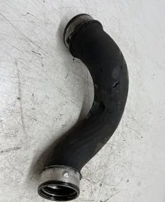 Mercedes-Benz E AMG W211 Intercooler hose/pipe 2115282282