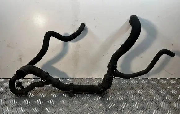 Ford Galaxy Engine coolant pipe/hose DG938B273GJ DG938B273