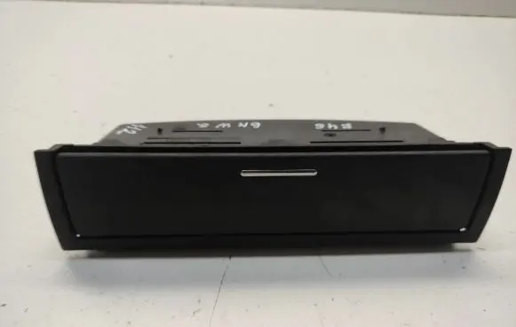 BMW 3 E46 Dashboard storage box/compartment 307180200 307180000 8202188