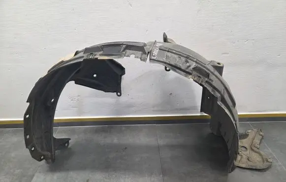 Nissan X-Trail T32 Front wheel arch liner splash guards 638424CB0A