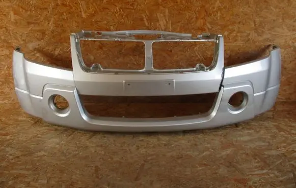 Suzuki Grand Vitara II Front bumper 71711-65J00