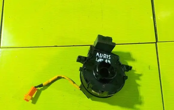 Toyota Auris 150 Airbag squib ring wiring 4AB19