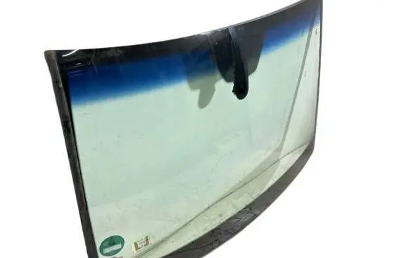 Mercedes-Benz B W245 Front windscreen/windshield window As1m1250d0t682