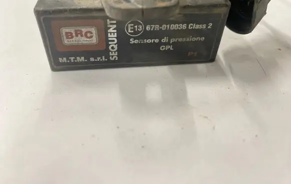 Subaru Legacy LP gas control unit module 67R010036