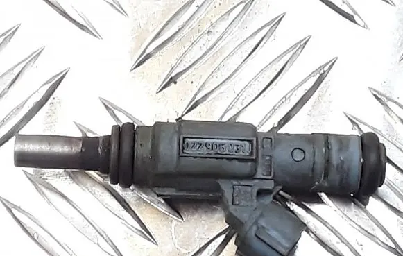 Audi TT Mk1 Fuel injector
