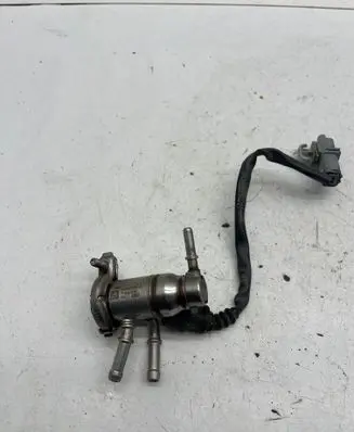 Renault Megane IV AdBlue injector 208995377R 9382F P148404785