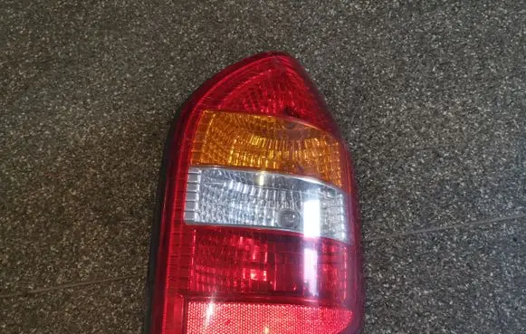 Opel Zafira A Rear/tail lights