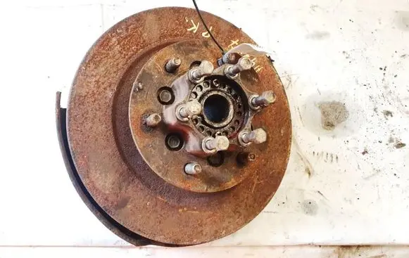 Mitsubishi Pajero Front wheel hub