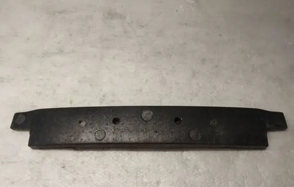 Volvo V70 Front bumper foam support bar 8693345