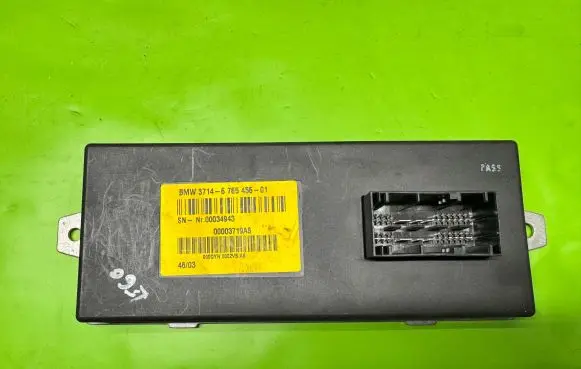 BMW 6 E63 E64 Ignition amplifier control unit 6765456 00003719A8 00034943