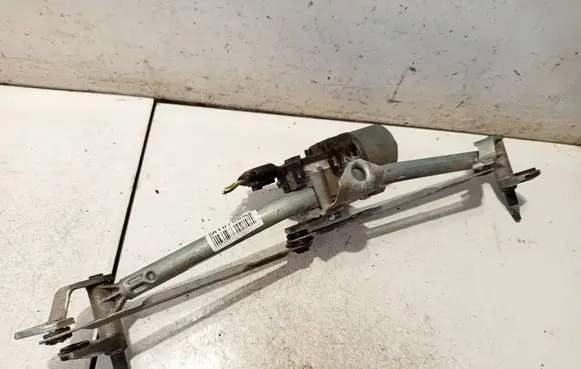 Volkswagen Polo IV 9N3 Front wiper linkage and motor 6q1955601b 339809600