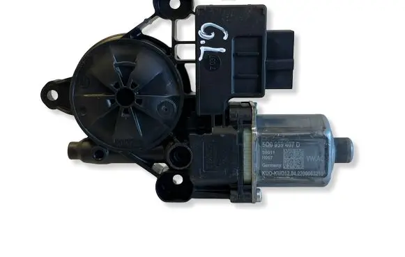 Audi Q3 F3 Rear door window regulator motor 0130822695 5Q0959407D