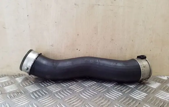 BMW X1 E84 Intercooler hose/pipe 520108A