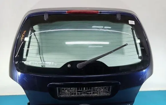 Tailgate/trunk/boot lid