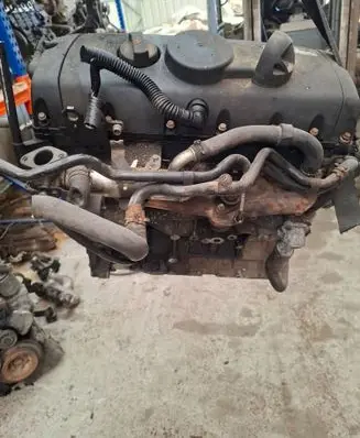 Volkswagen Transporter - Caravelle T5 Engine BPC