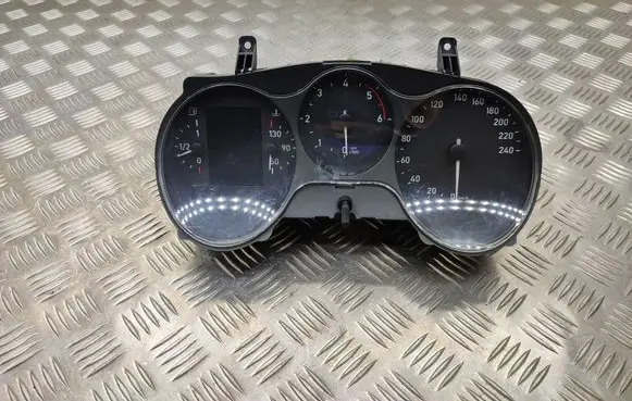 Seat Altea Speedometer (instrument cluster) 5P0920840A
