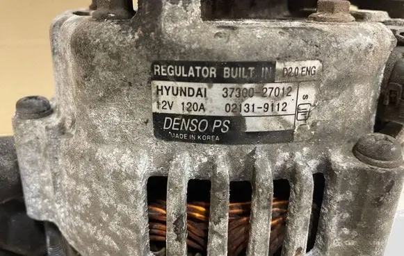 Hyundai Tucson JM Generator/alternator 3730027012 021319112