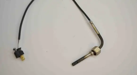 Mercedes-Benz Sprinter W906 Oil temperature sensor A0071537528