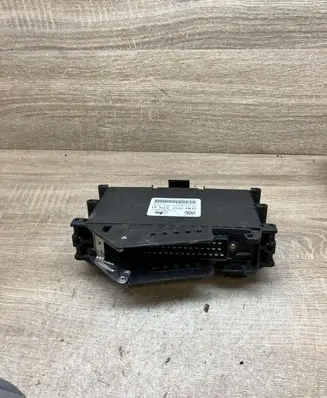 Volkswagen PASSAT B4 ABS control unit/module 1H0907379D 10094103204