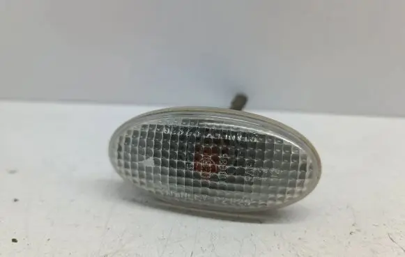 Mazda 3 I Front fender indicator light P2829