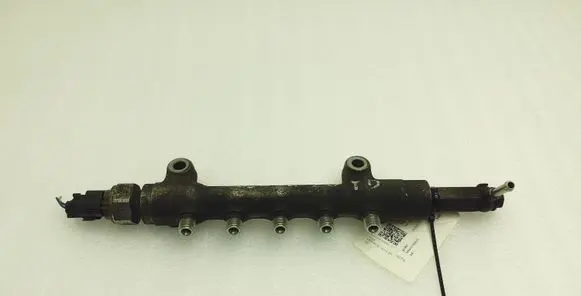 Toyota RAV 4 (XA30) Fuel main line pipe