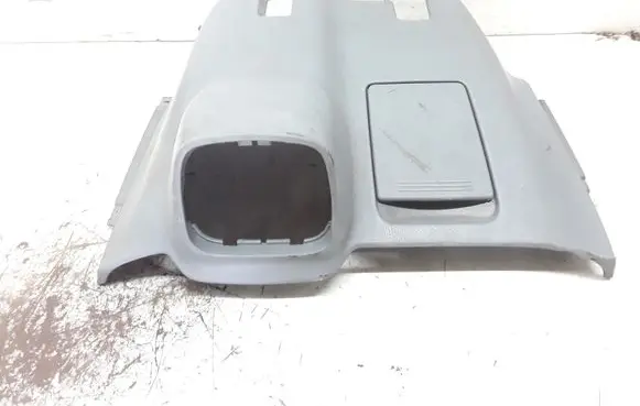 Dashboard lower bottom trim panel