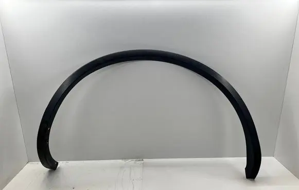 Volkswagen Touareg II Rear arch trim 7P6854820B